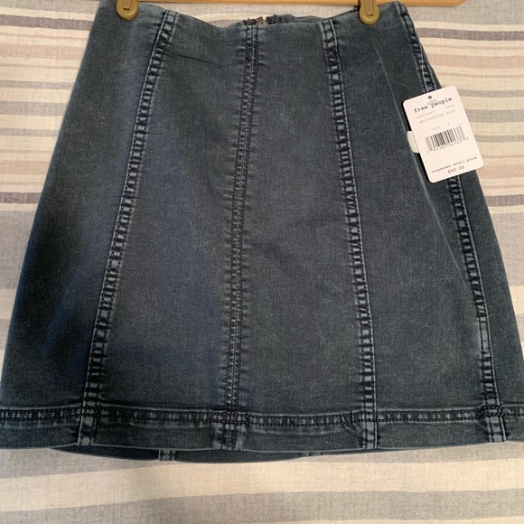 Free People Femme Skirt NWT - Picture 2 of 5